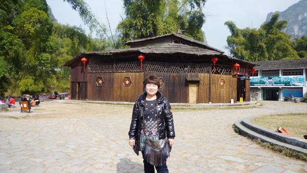 鄧基霞(市場部濟南地區(qū)經理)